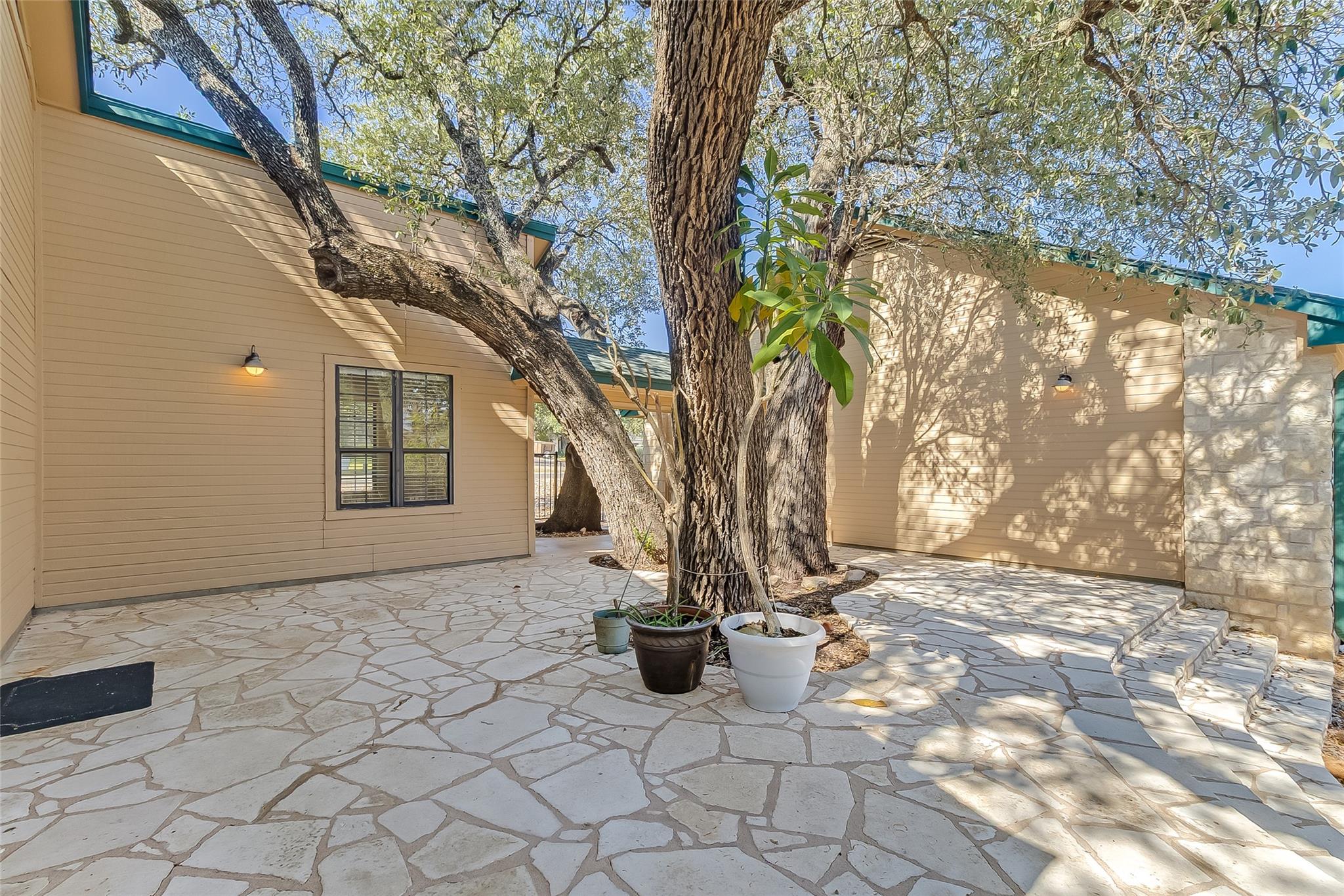 309 Delaware Springs BLVD