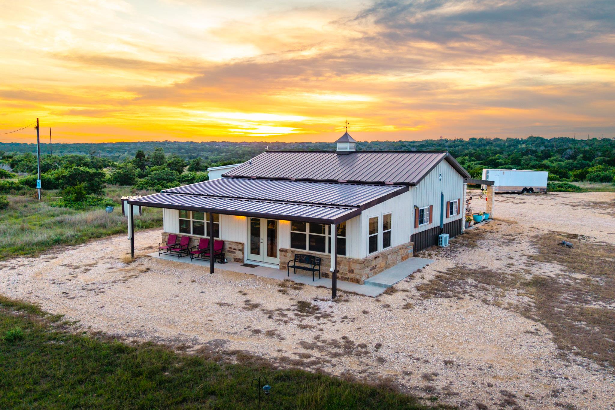 271 Deadend Rd RD