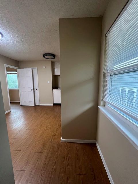 Photo of 202 E 32nd ST #4, Austin, TX 78705 (MLS # 3060390)