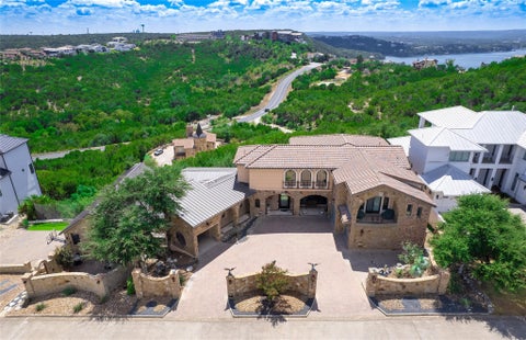 Photo of 12925 Luna Montana WAY S, Austin, TX 78732 (MLS # 1072845)