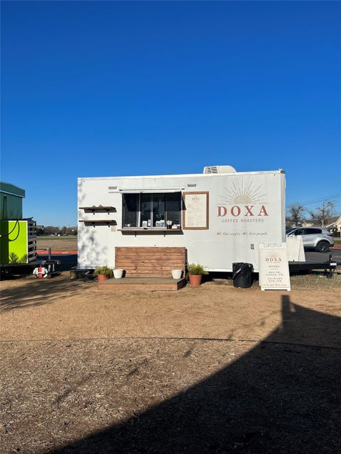 Tiny photo for 417 Anacua LOOP #6, Manchaca, TX 78652 (MLS # 2744858)