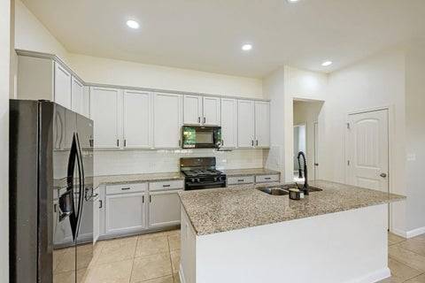 Tiny photo for 417 Anacua LOOP #6, Manchaca, TX 78652 (MLS # 2744858)