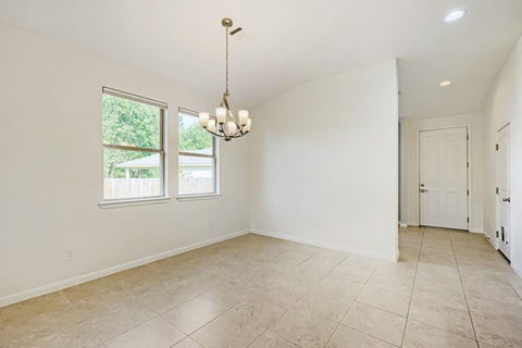 Tiny photo for 417 Anacua LOOP #6, Manchaca, TX 78652 (MLS # 2744858)