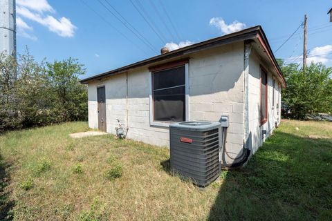 Tiny photo for 4801 Lott Ave, Austin, TX 78721 (MLS # 3464895)