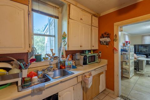 Tiny photo for 4801 Lott Ave, Austin, TX 78721 (MLS # 3464895)