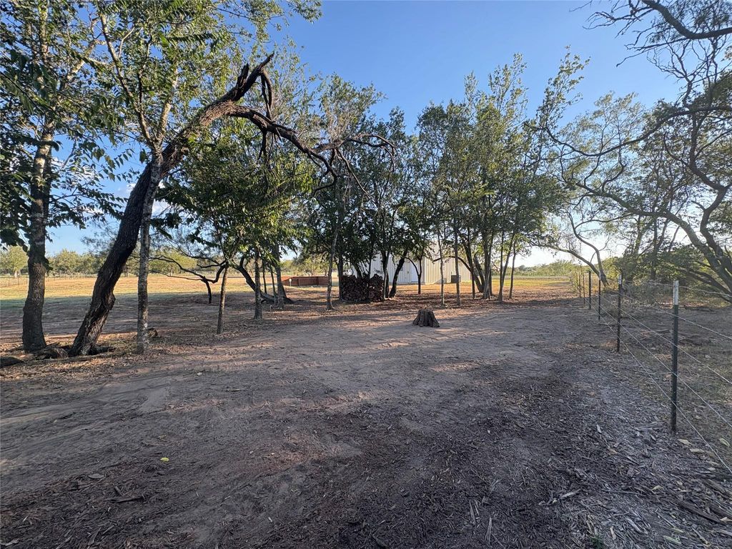 Photo of 1359 Acorn RD, Lockhart, TX 78644 (MLS # 9300820)