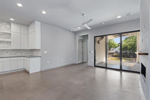 Tiny photo for 1107 Taulbee LN #B, Austin, TX 78757 (MLS # 1087667)