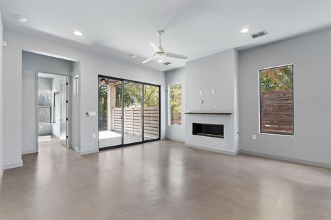 Tiny photo for 1107 Taulbee LN #B, Austin, TX 78757 (MLS # 1087667)