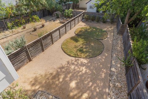 Tiny photo for 1107 Taulbee LN #B, Austin, TX 78757 (MLS # 1087667)