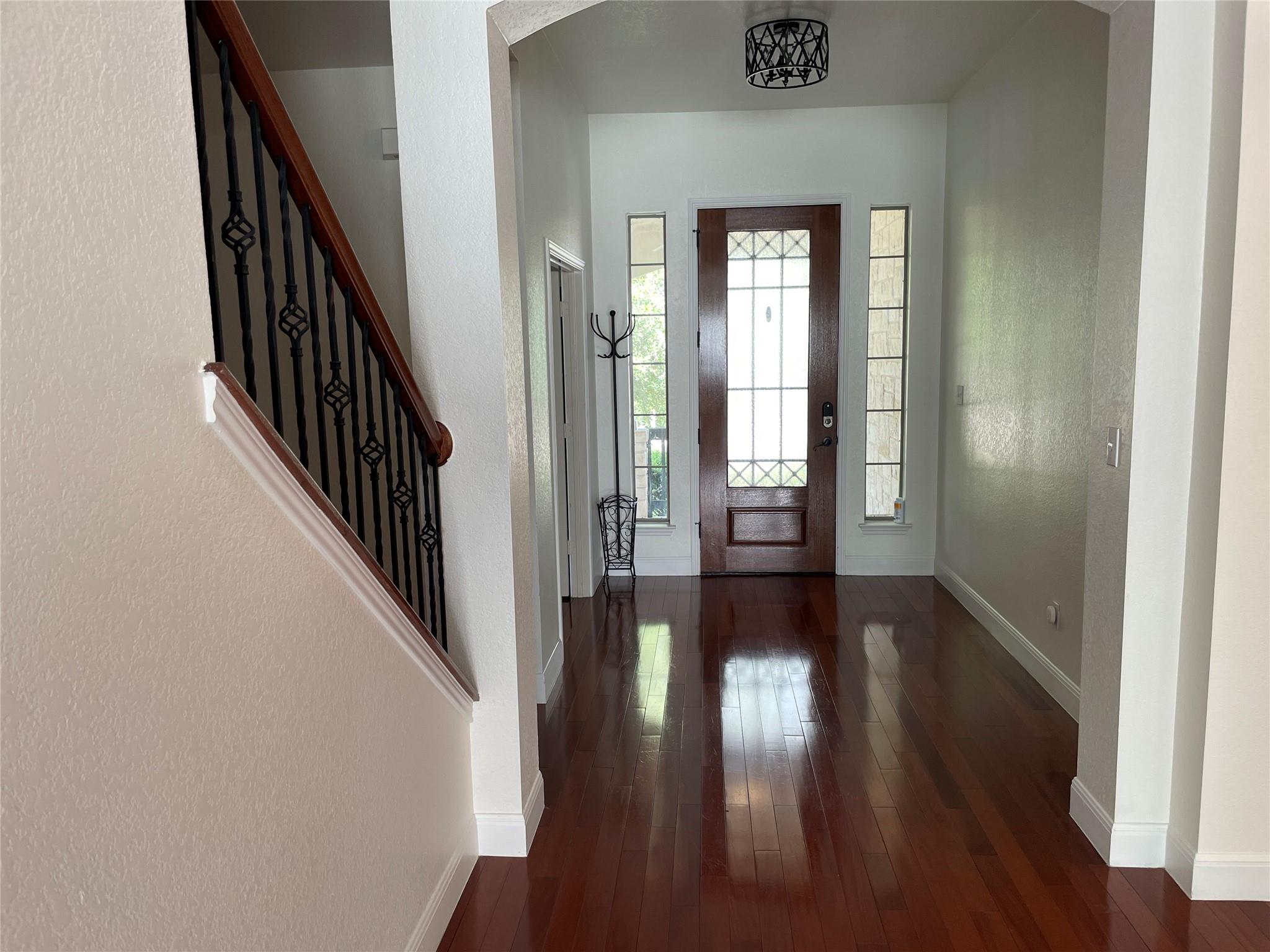 7609 Covered Bridge DR
