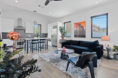 308 Onion ST Austin TX 78702