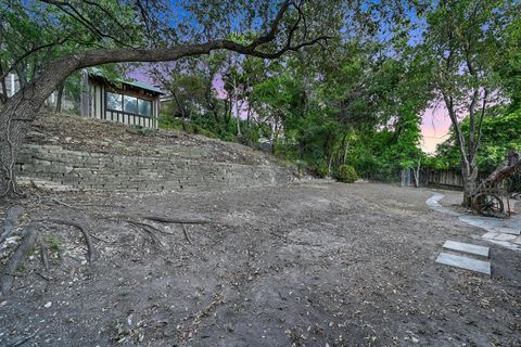 Tiny photo for 5723 Highland Hills DR, Austin, TX 78731 (MLS # 4228619)
