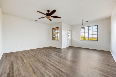 Tiny photo for 7608 White Oak DR, Lago Vista, TX 78645 (MLS # 2017878)