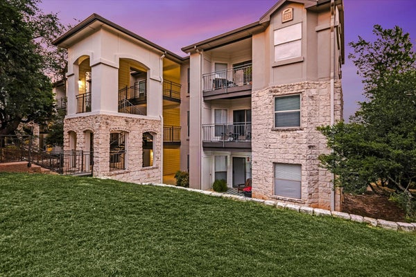 6000 SHEPHERD MOUNTAIN CV UNIT 1818, AUSTIN, TX 78730 - Image 749faa1d2d57ac9d0cf2cde93dc877f7/543709302