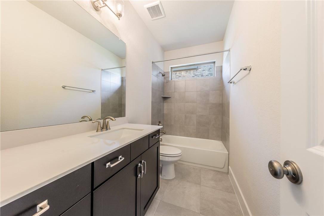 844 PASEO DE CASTANA WAY