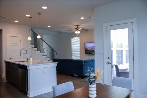 Photo of 1007 Harwell LOOP, Kyle, TX 78640 (MLS # 1652217)