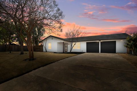 Photo of 3305 Carol Ann DR, Austin, TX 78723 (MLS # 8304658)