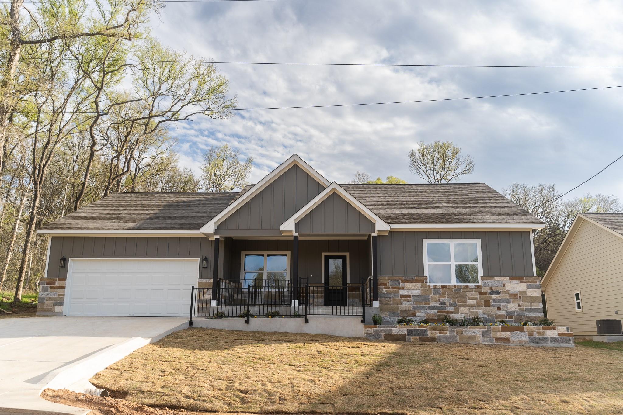 115 Hilea CT