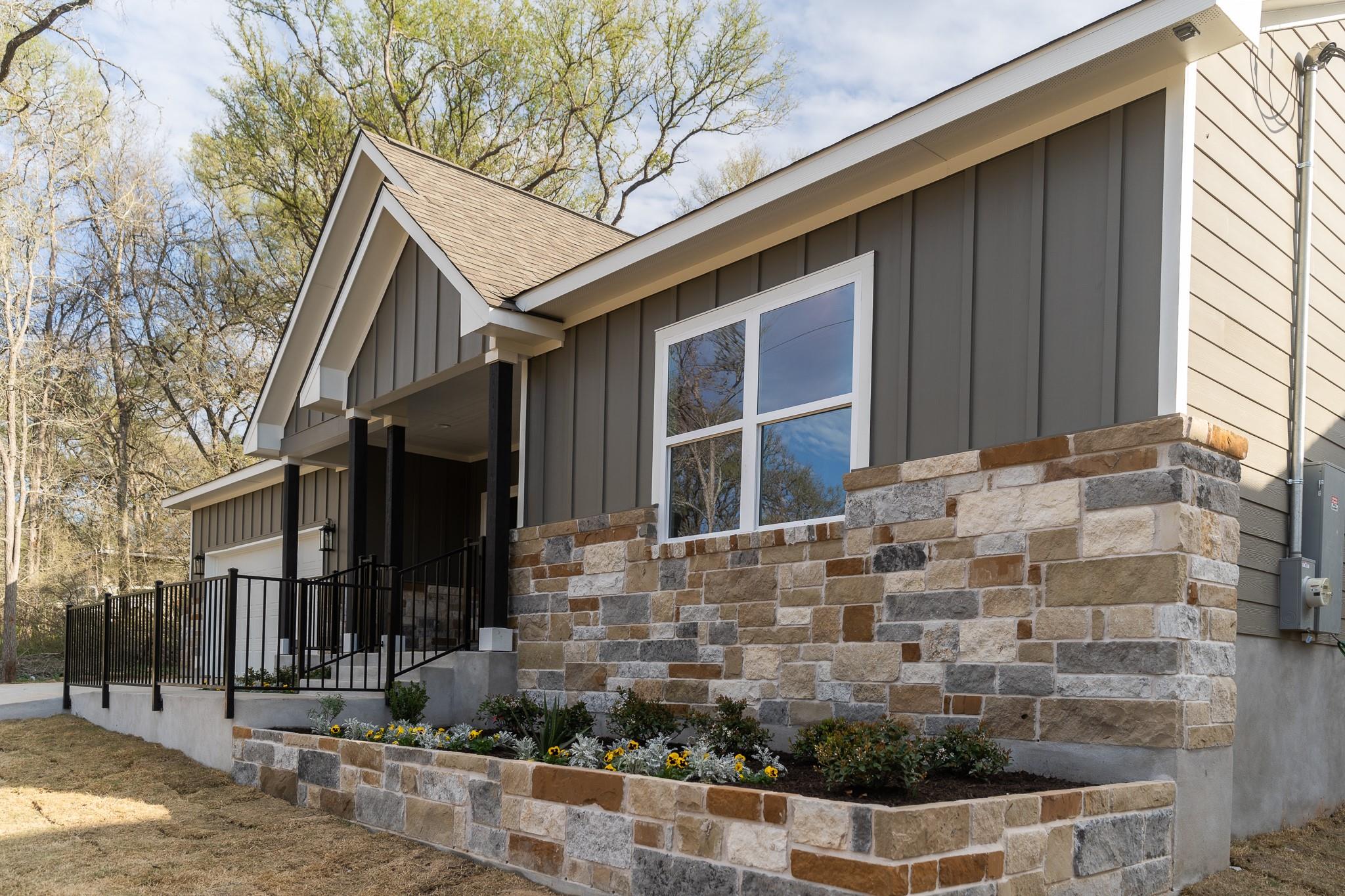 115 Hilea CT