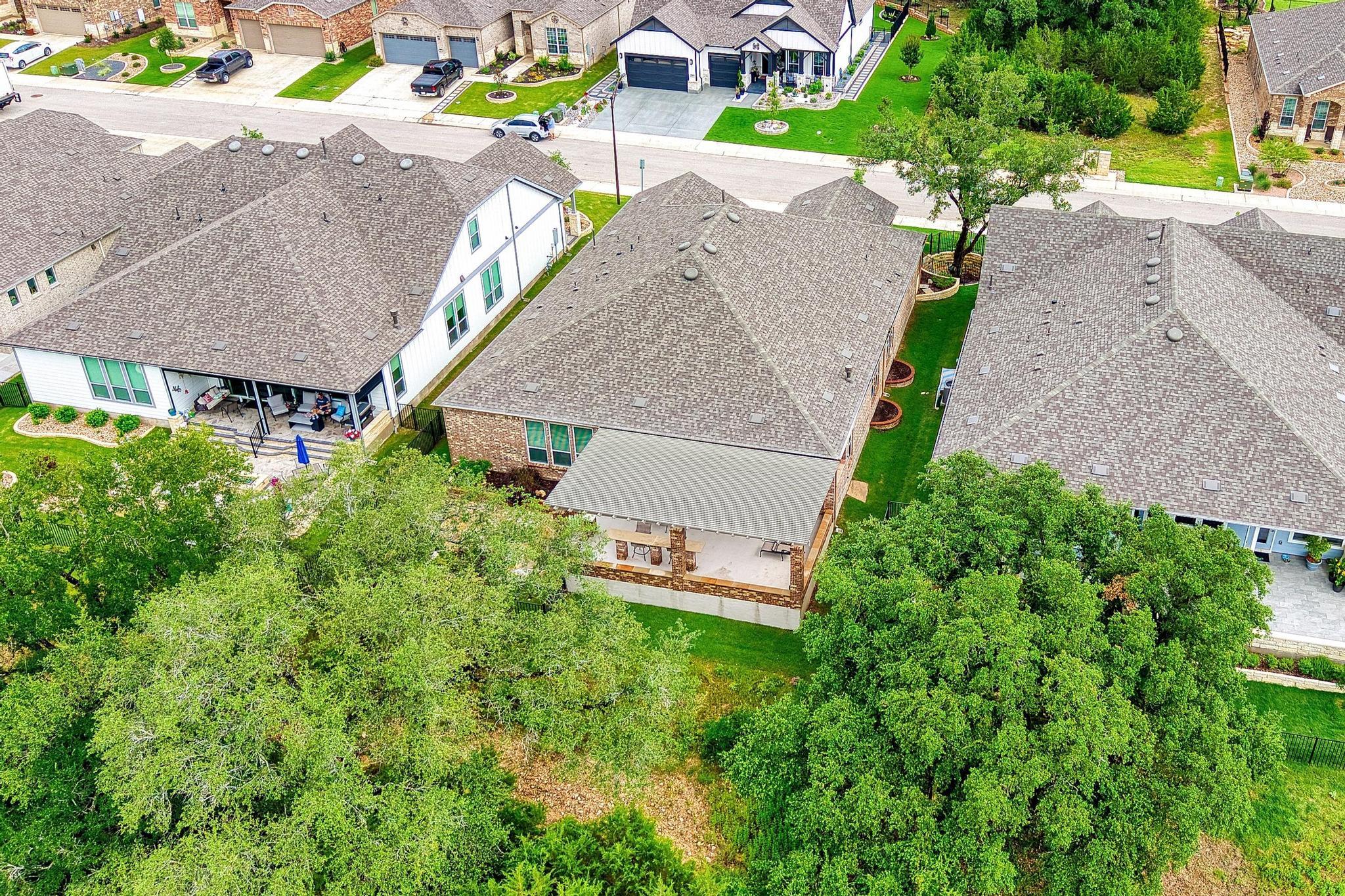 222 Saddlebred LN
