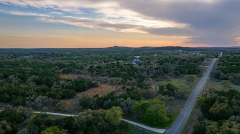 1400 Panther Creek RD Driftwood TX 78619