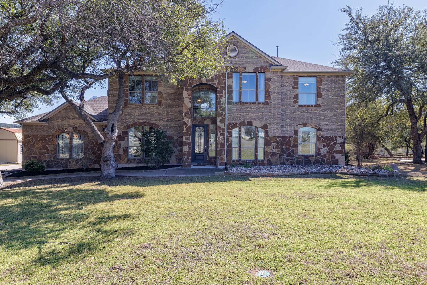 117 Waterford LN