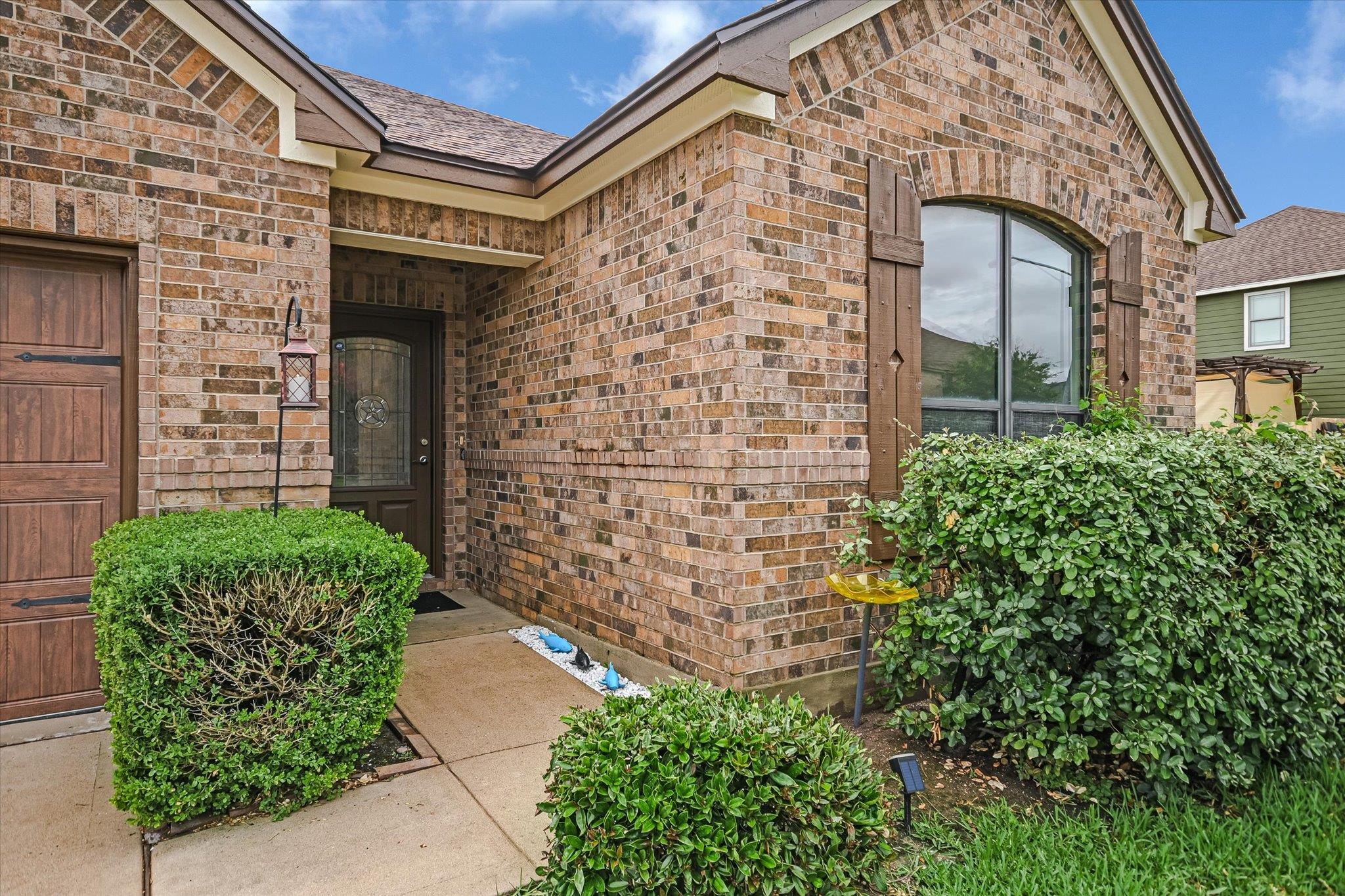 14401 Naruna WAY