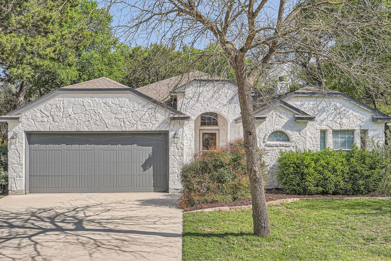 Similar Properties