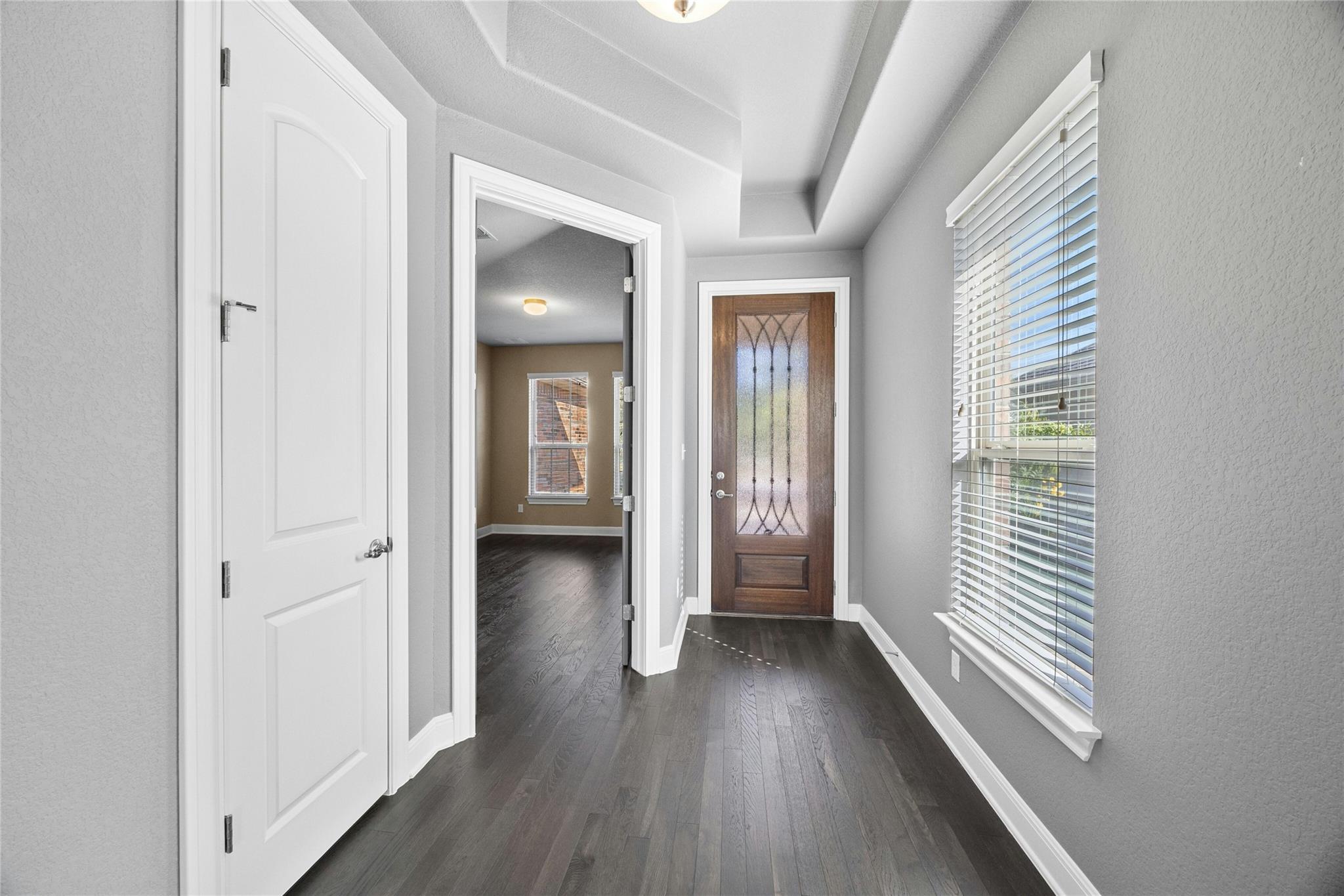 5056 Lunata WAY