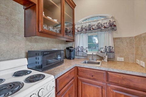 Tiny photo for 18609 Venture DR, Point Venture, TX 78645 (MLS # 7124283)