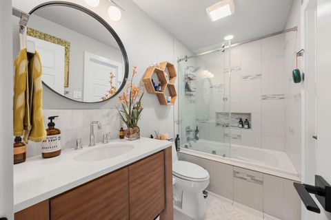 Tiny photo for 7643 Parkview CIR, Austin, TX 78731 (MLS # 1201810)