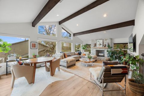 Tiny photo for 7643 Parkview CIR, Austin, TX 78731 (MLS # 1201810)