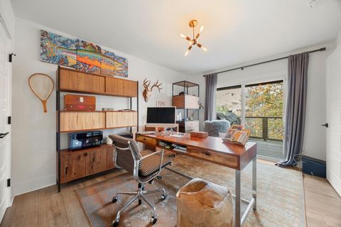 Tiny photo for 7643 Parkview CIR, Austin, TX 78731 (MLS # 1201810)