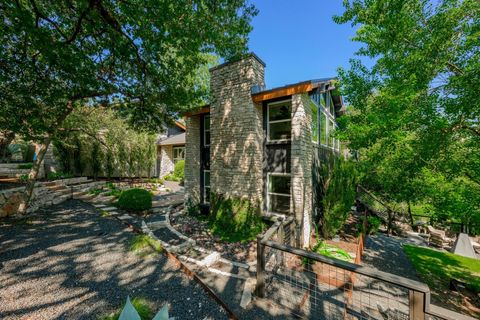 Tiny photo for 7643 Parkview CIR, Austin, TX 78731 (MLS # 1201810)