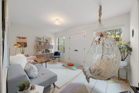 Tiny photo for 7643 Parkview CIR, Austin, TX 78731 (MLS # 1201810)