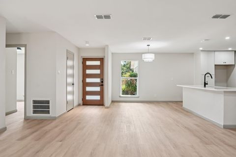 Tiny photo for 8304 Alabama DR, Austin, TX 78745 (MLS # 9347466)