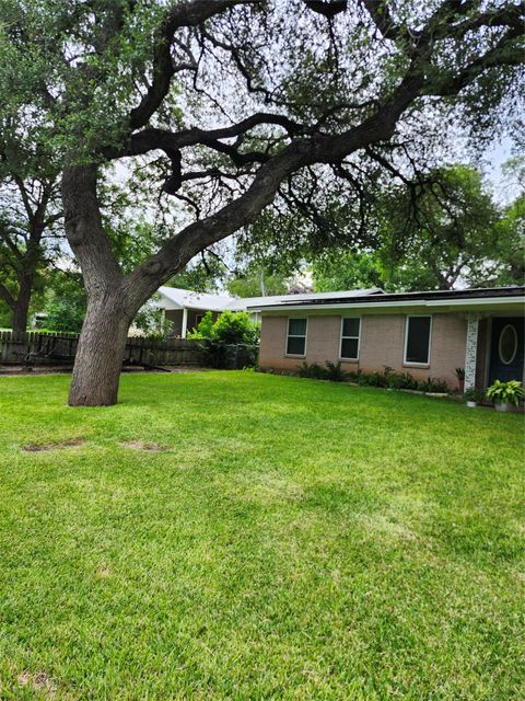 Photo of 11702 Hornsby ST, Austin, TX 78753 (MLS # 2296564)