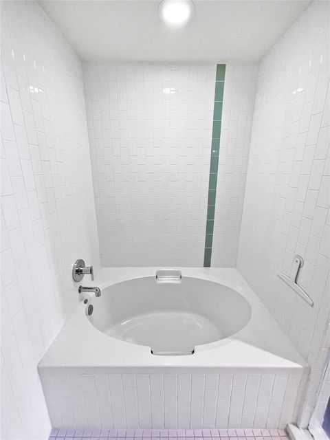 Tiny photo for 603 Davis ST #1108, Austin, TX 78701 (MLS # 4590899)