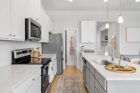 Tiny photo for 2206 Luna Azul VW #78, Round Rock, TX 78664 (MLS # 6380246)