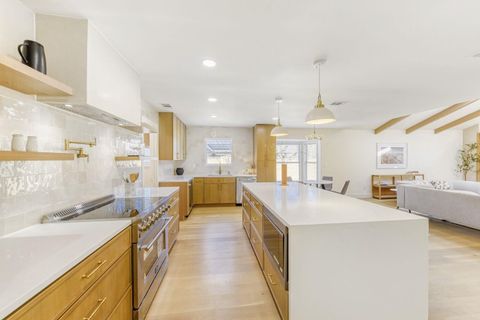 Tiny photo for 8702 Balcones Club DR, Austin, TX 78750 (MLS # 2045342)