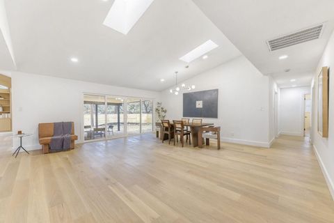 Tiny photo for 8702 Balcones Club DR, Austin, TX 78750 (MLS # 2045342)