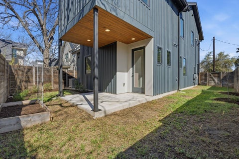 Tiny photo for 2921 Lyons RD #1, Austin, TX 78702 (MLS # 2531840)