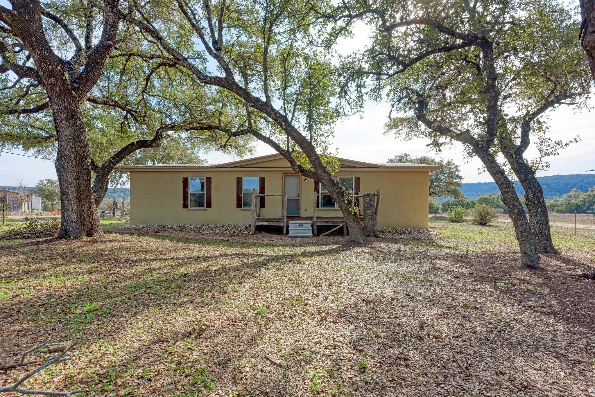 1395 Mountain Creek RD