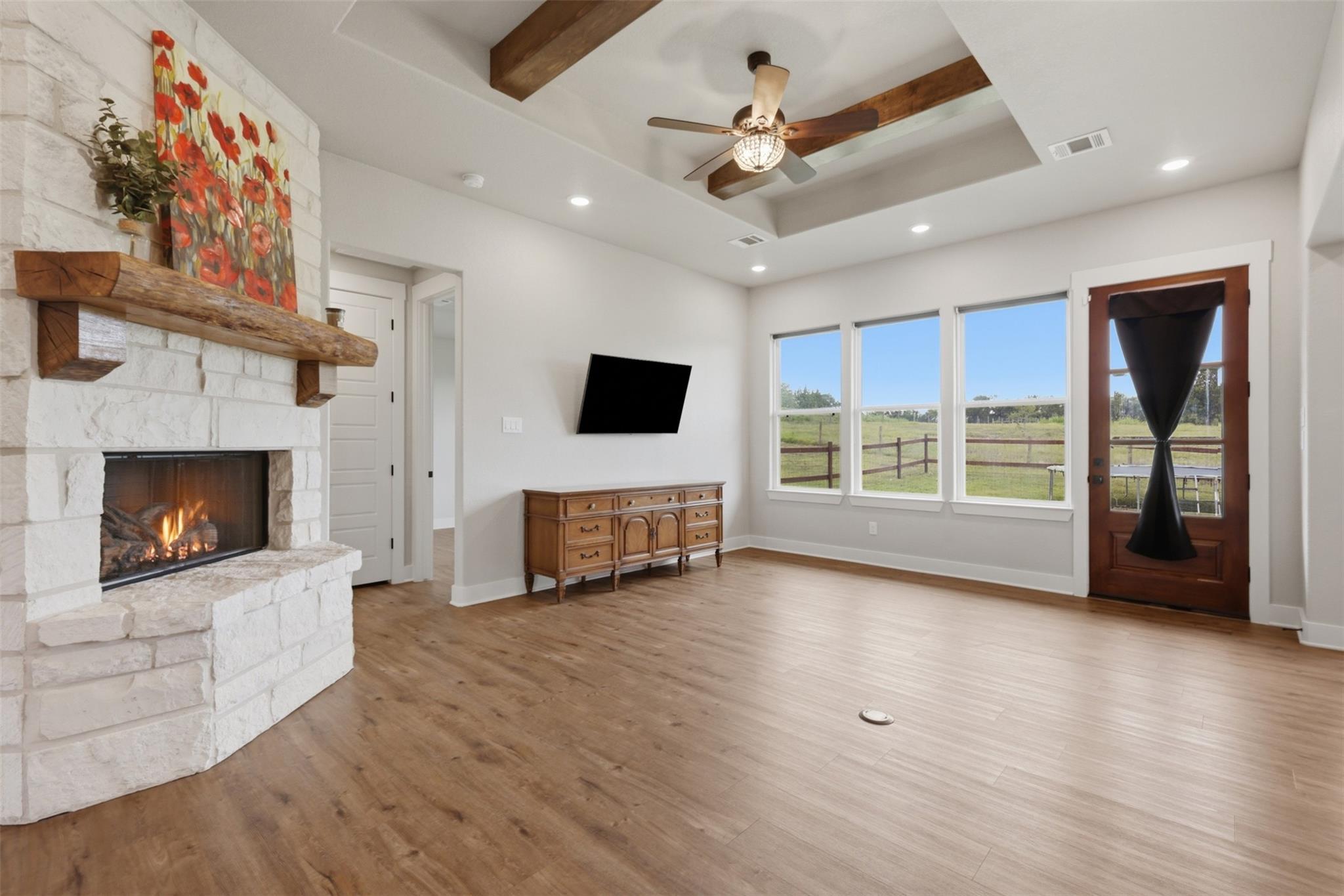 10405 Lone Star RD