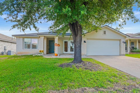 Photo of 3933 Rolling Canyon TRL, Round Rock, TX 78681 (MLS # 3743465)