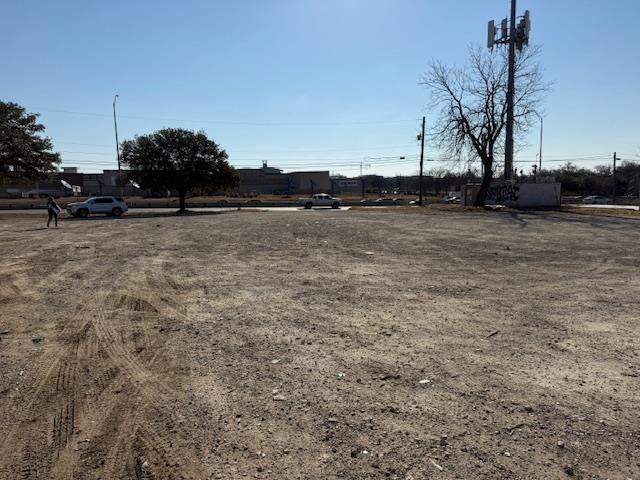 4812 N Interstate 35 Highway