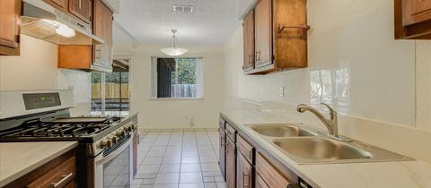 Tiny photo for 3908 Holt DR, Austin, TX 78749 (MLS # 3765996)