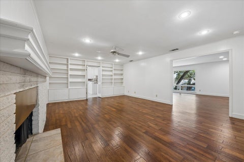 Tiny photo for 5900 Overlook DR, Austin, TX 78731 (MLS # 8307010)
