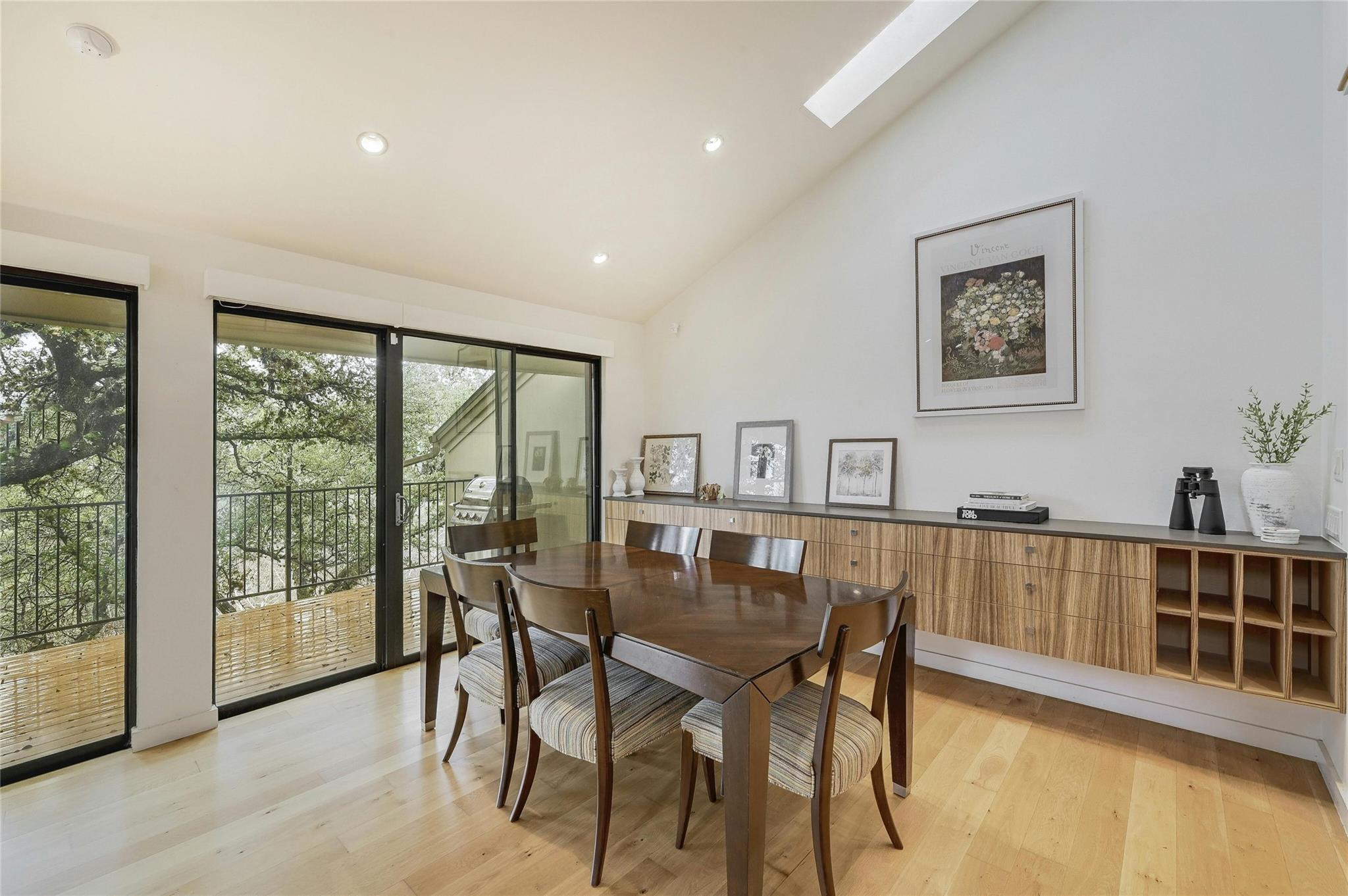 1821 Westlake DR 103