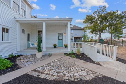 Tiny photo for 810 E 13th ST, Austin, TX 78702 (MLS # 7710347)
